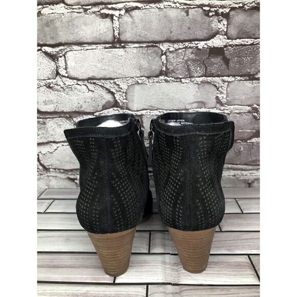 Violet & Red Jensen Black Suede Perforated Ankle Boots Block Heels Women Sz 6M - Picture 8 of 16